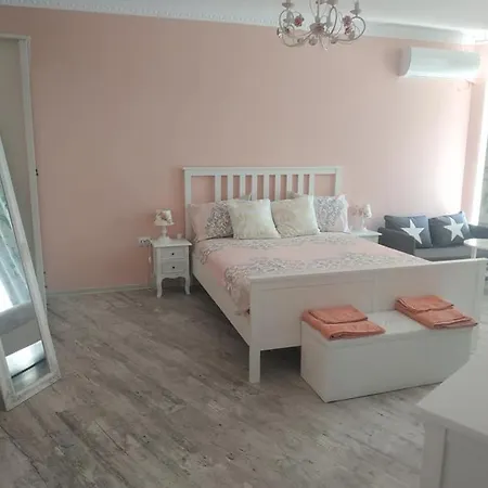 Aparatment Marina Perla Beach Apartment Primorsko